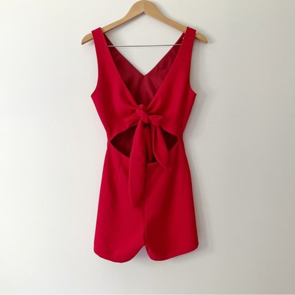 Aritzia Wilfred écoulement Romper in Goji Berry Red Size 4 - Picture 4 of 8